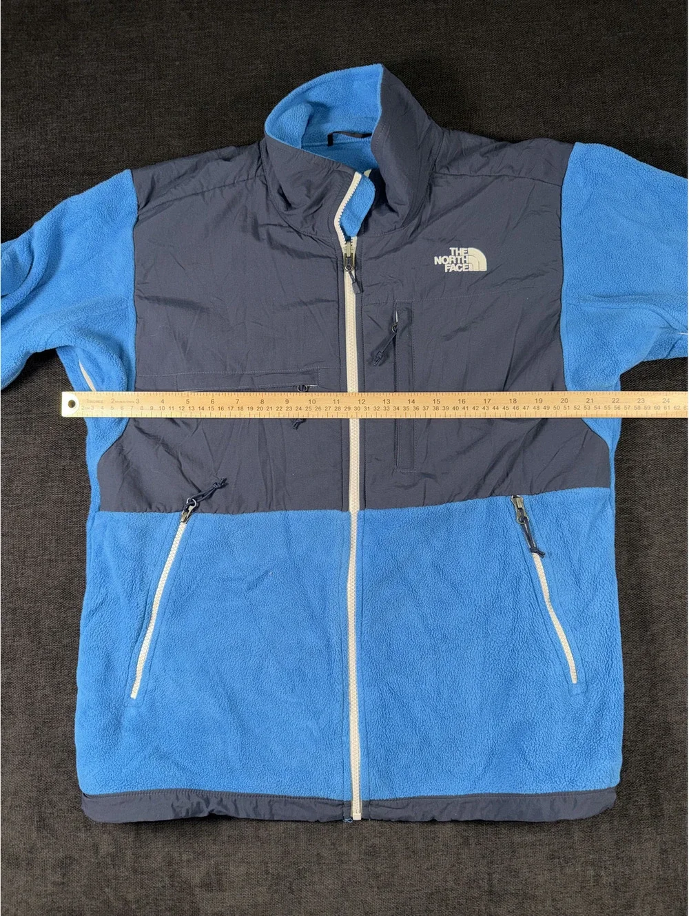 The North Face Men's Medium Blue and Gray Fleece Jacket